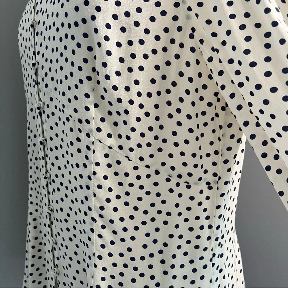 Talbots 14 Cream w/ Navy Scattered Dots Button Up Blouse Top Shirt